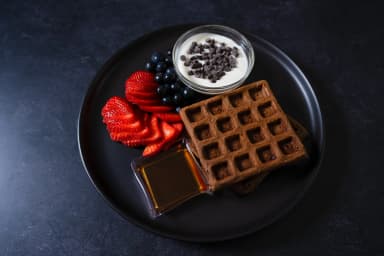 Waffle with fruit and chocolate