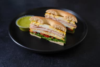 Bagel sandwich with avocado